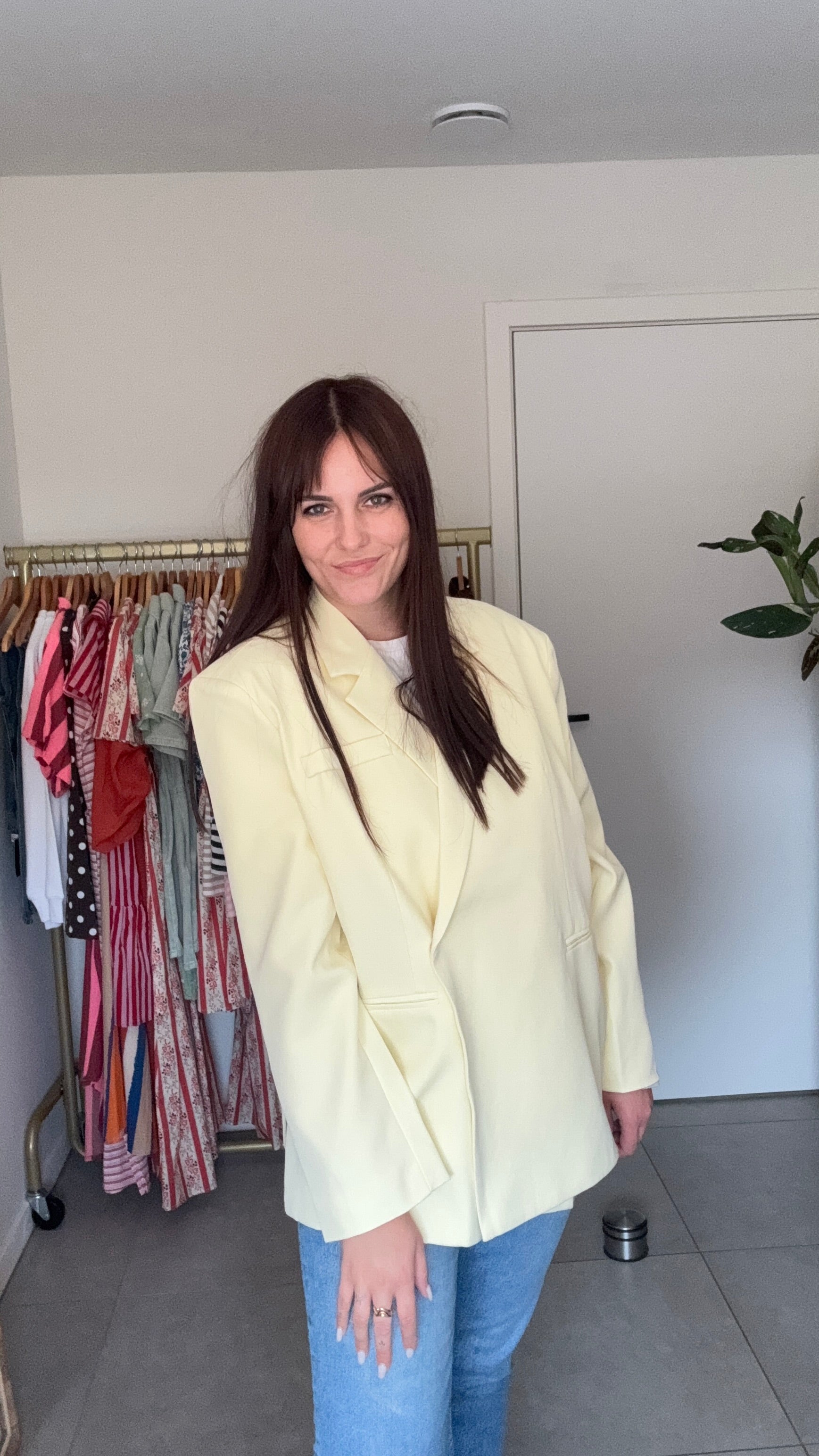Butter yellow oversized blazer